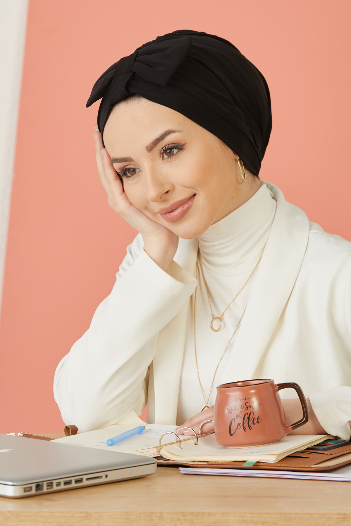 Bonnet Black - 30031