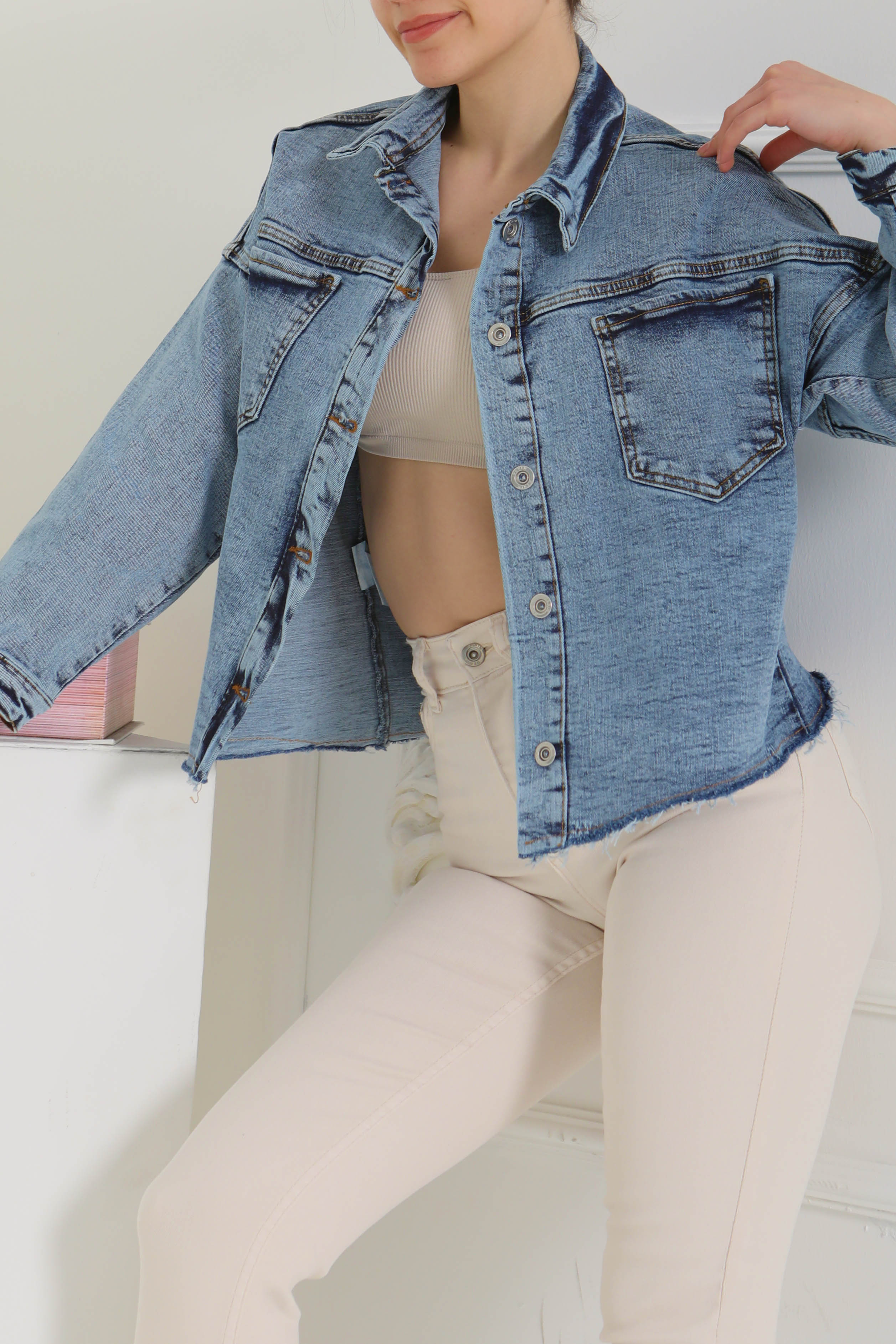 Kadın Oversize Püskül Detay Yaka Cep Kot Ceket Mavi - 26580