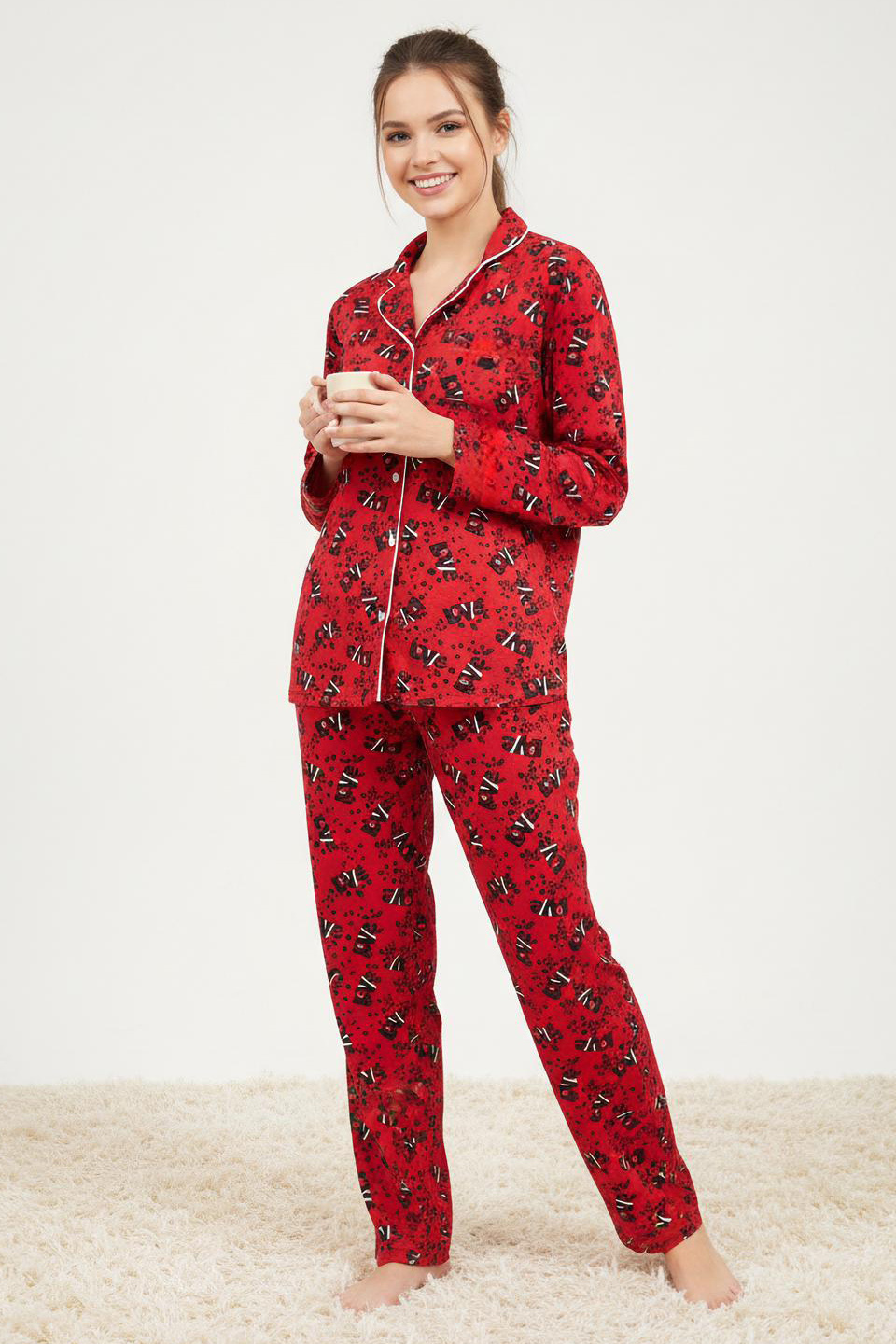 Ara Biyeli Baskılı Süet Pijama Takımı  - 28180-KIRMIZI