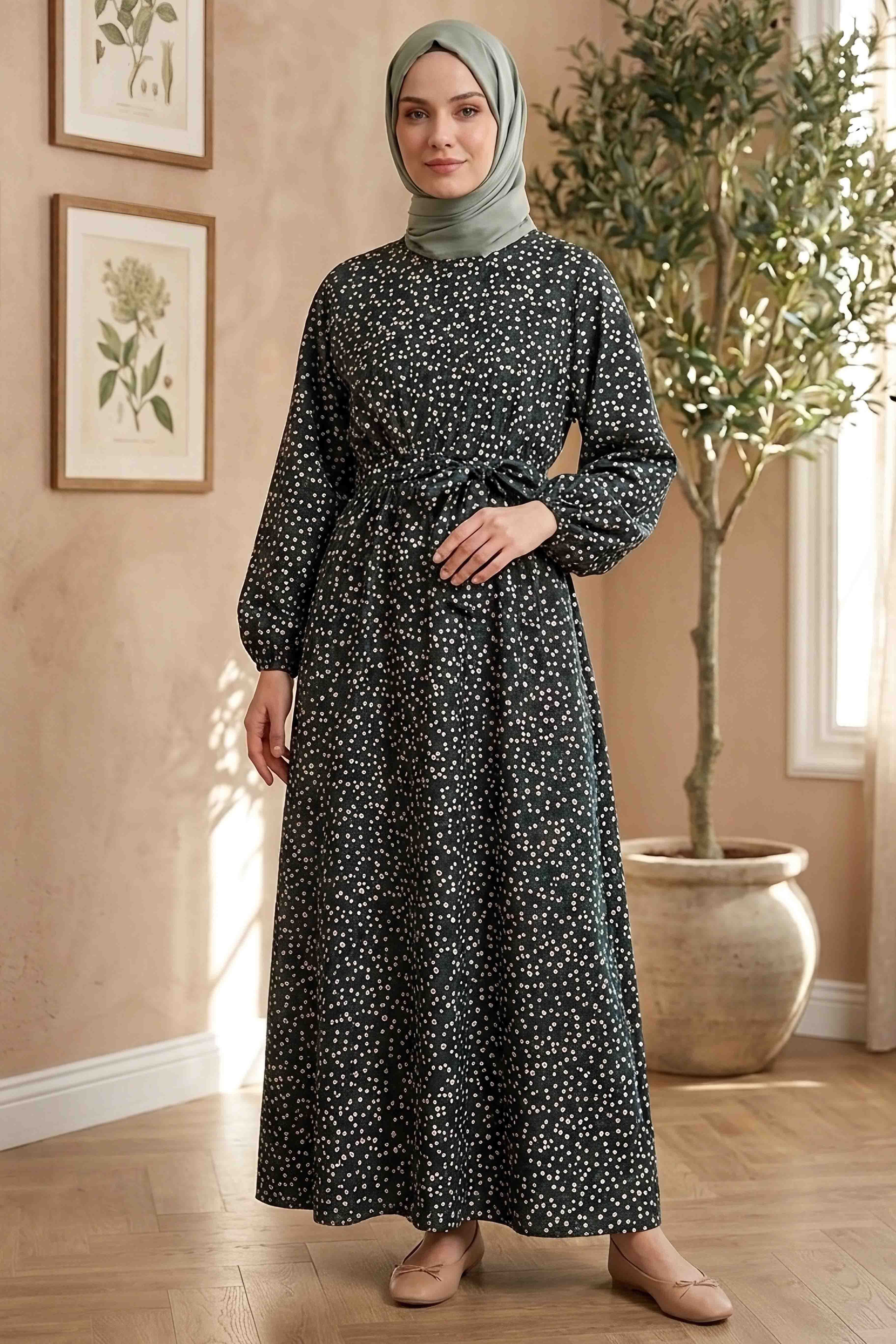 Çıtır Çiçek Desenli Beli Lastikli Elbise  - 28355-SIYAH