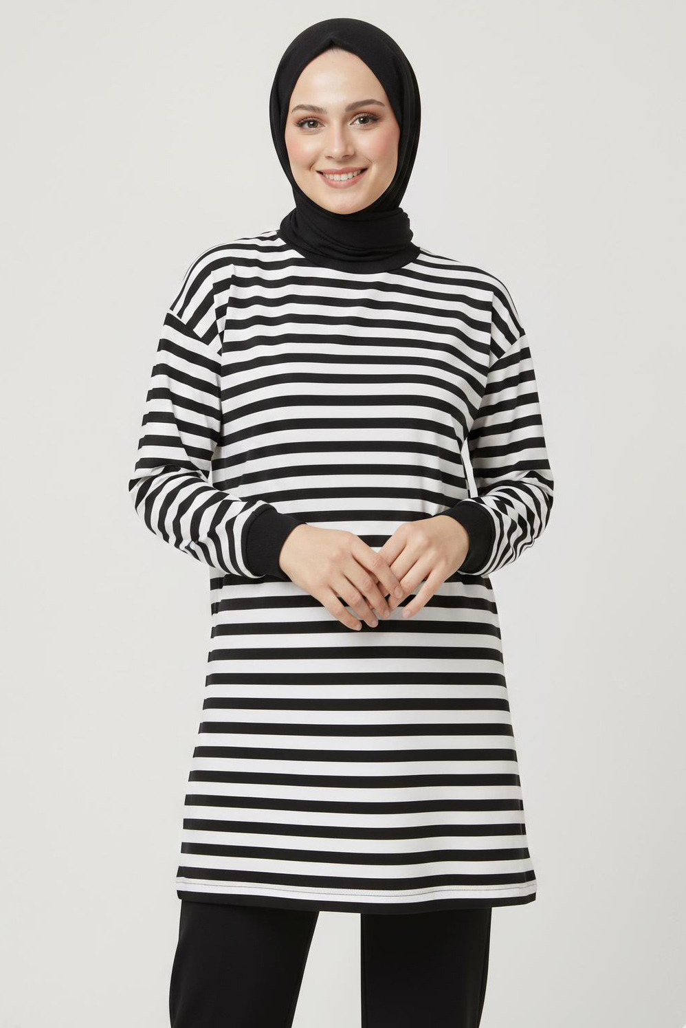 Çizgili Manşetli Tunik  - 28218-SIYAH