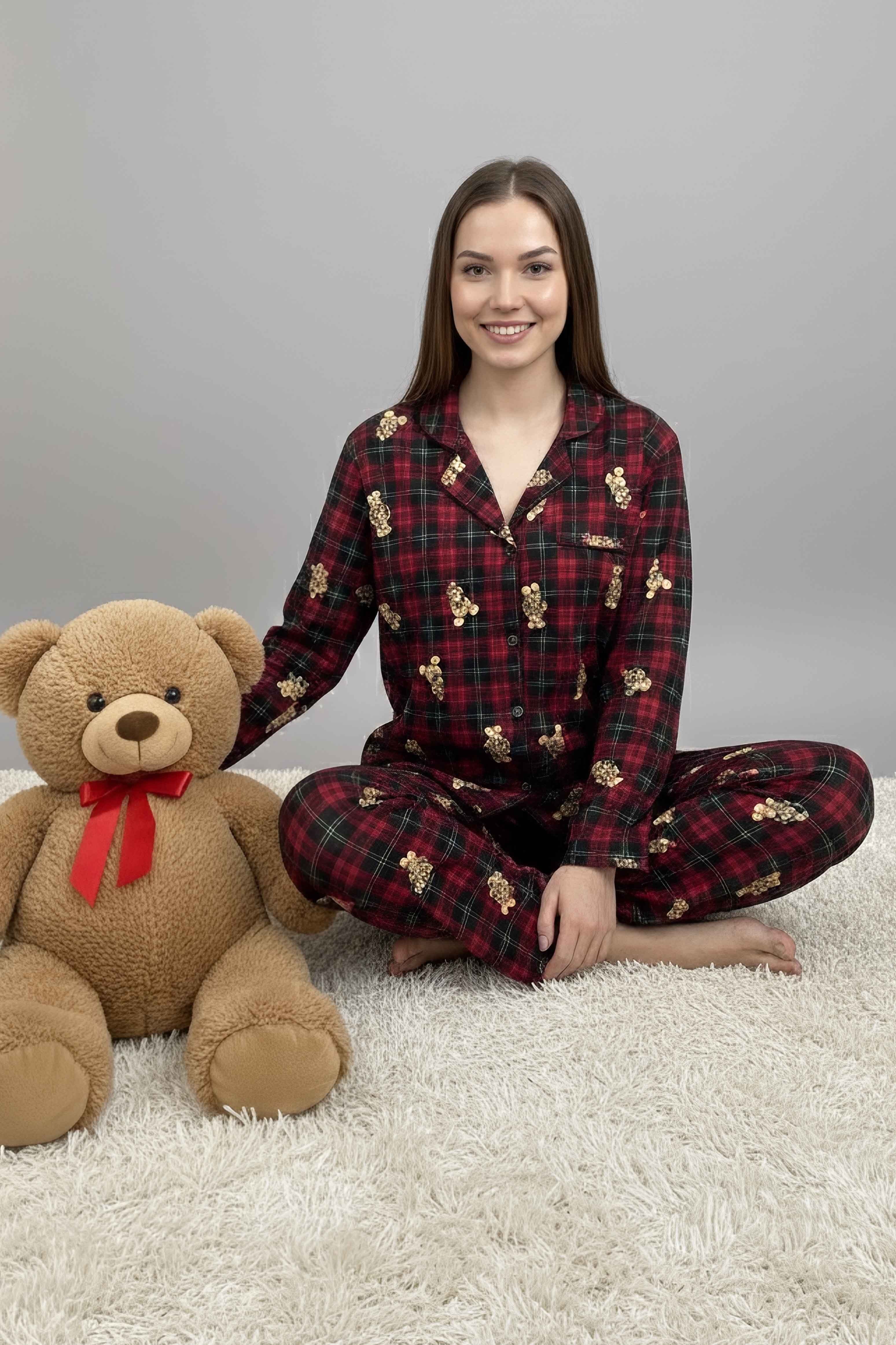 Desenli Baskılı Pijama Takımı  - 28065-KIRMIZI