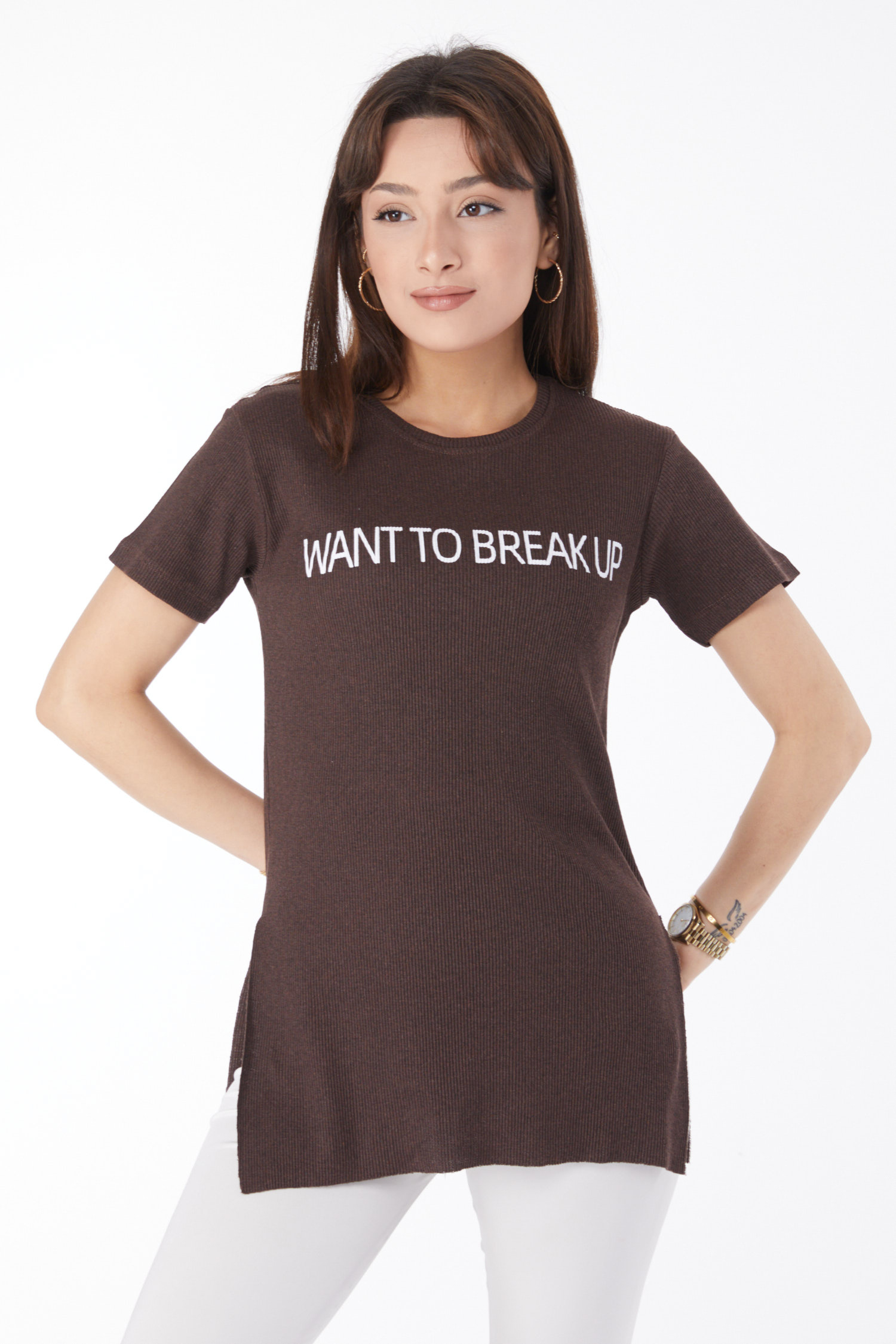 Düz Orta Kadın Kahve Baskılı Yırtmaçlı T-shirt - 24791