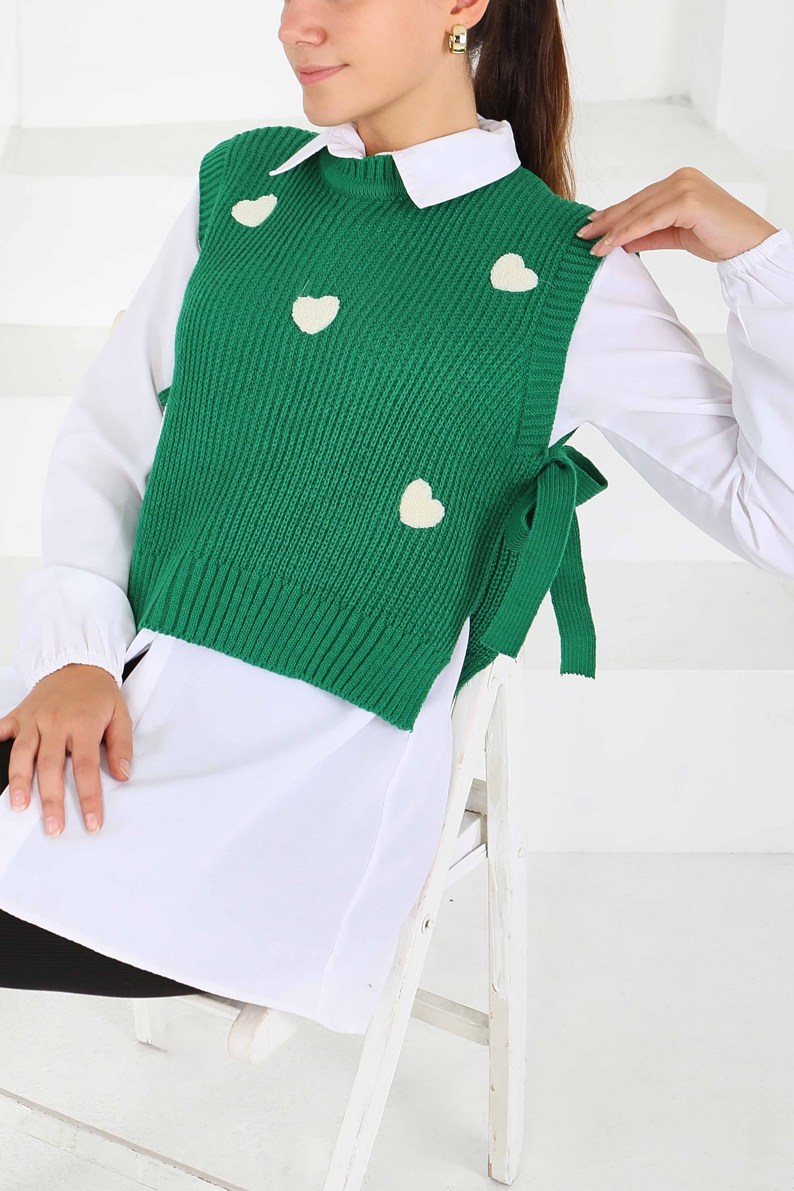 Kalp Nakışlı Triko Süveter  - 27721-YESIL