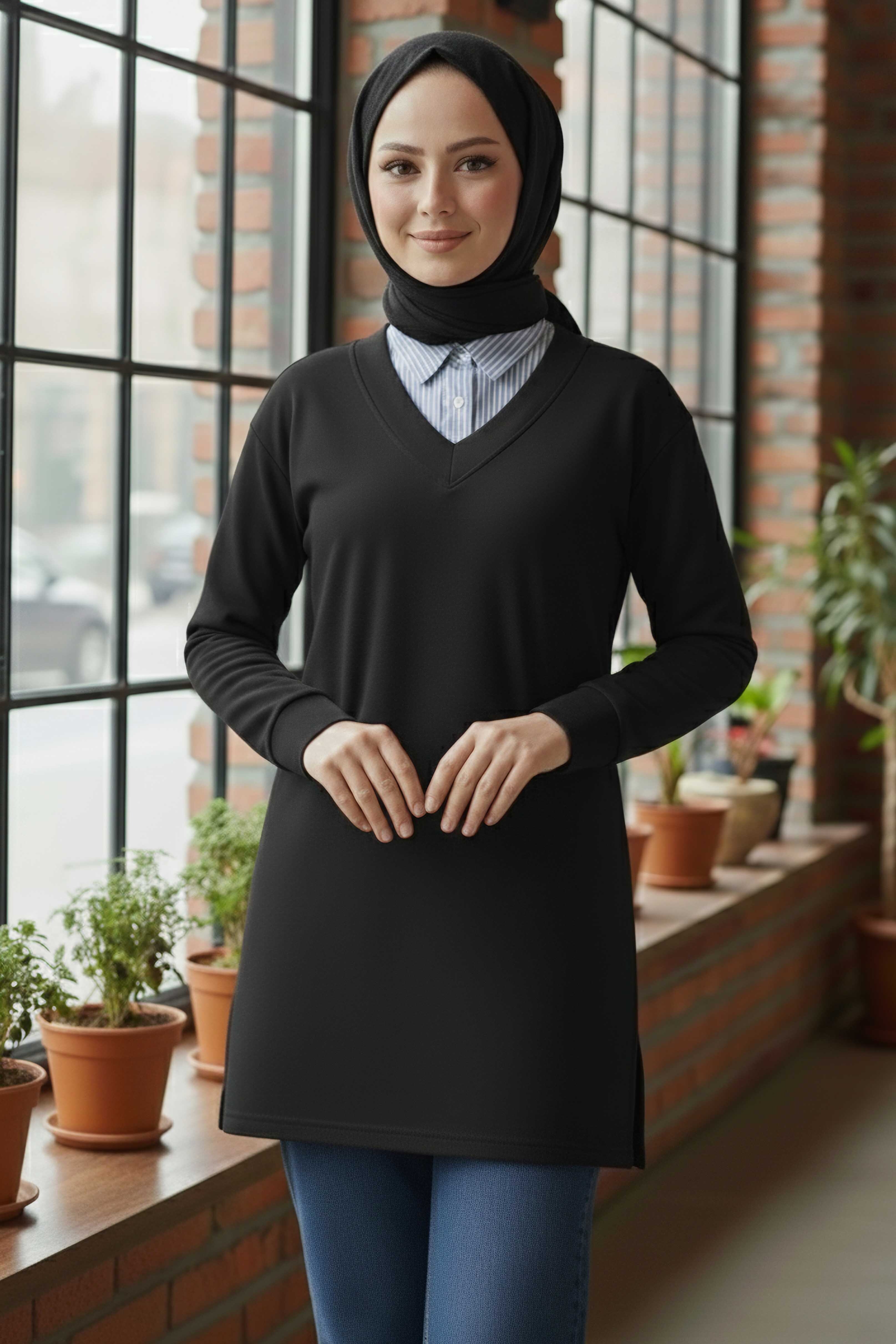 Yaka Detaylı Modal Tunik  - 1026-SIYAH